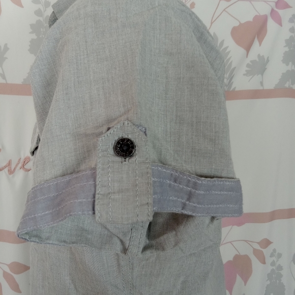 Free Planet button down shirt Size Small - Picture 6 of 11